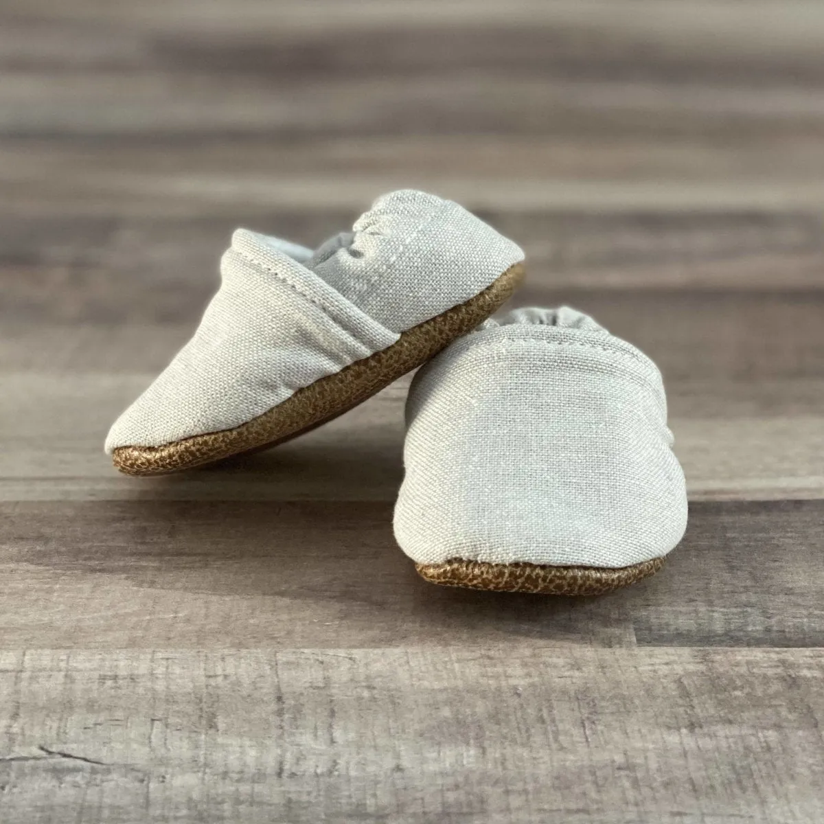 Baby Moccasins - Light Grey Textured