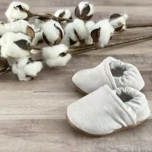 Baby Moccasins - Light Grey Textured