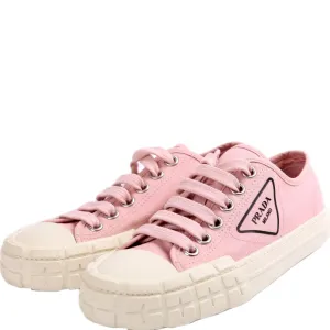 Canvas Logo Wheel Sneakers Size 38