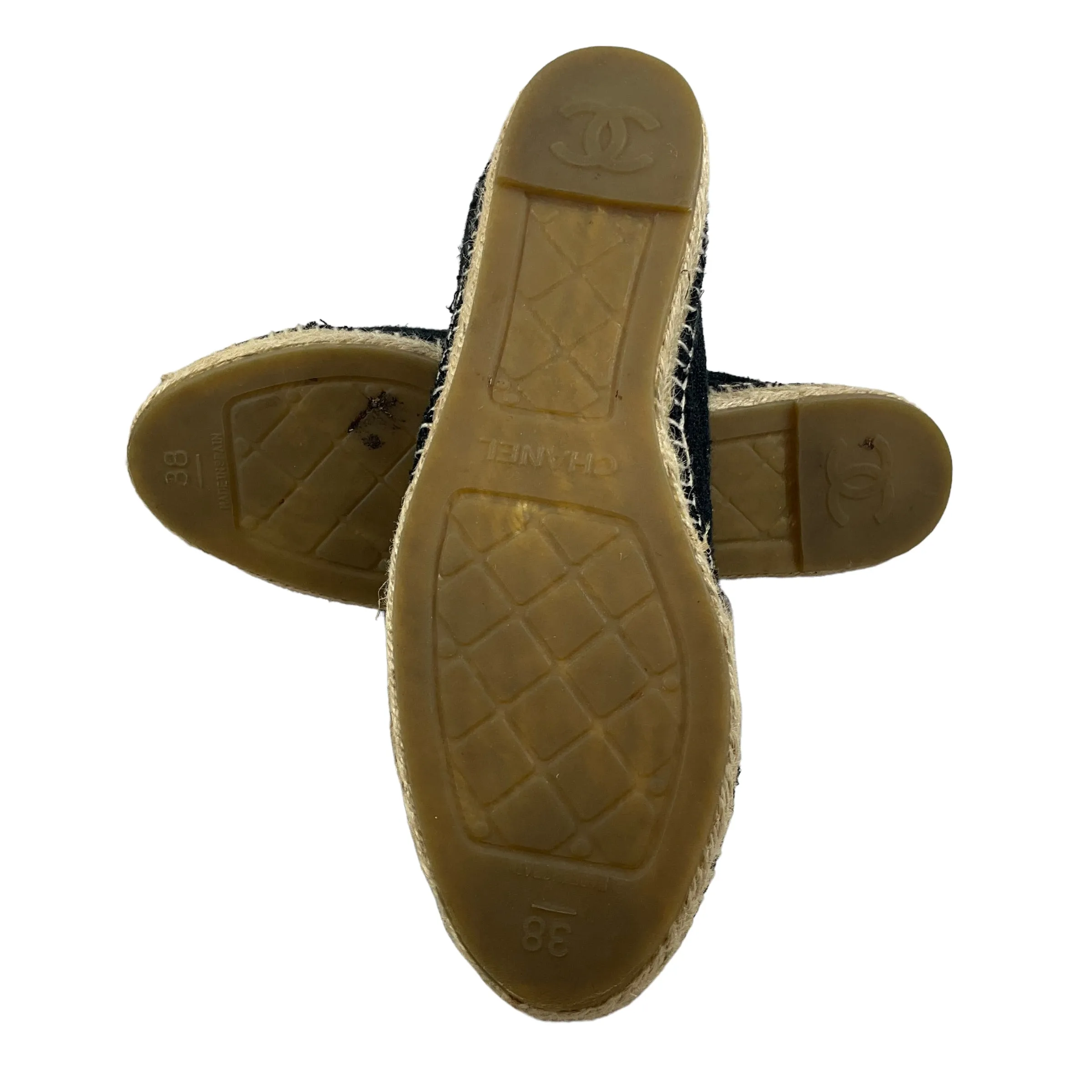 Chanel Monochromatic Tweed Espadrille Flats. Size 38