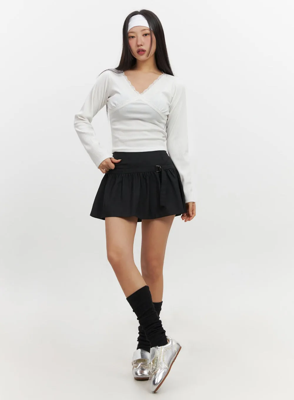 Lace-Up Metallic Sneakers IF510