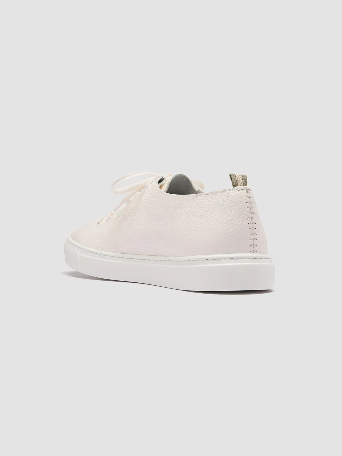 LEGGERA 001 - White Leather Low Top Sneakers