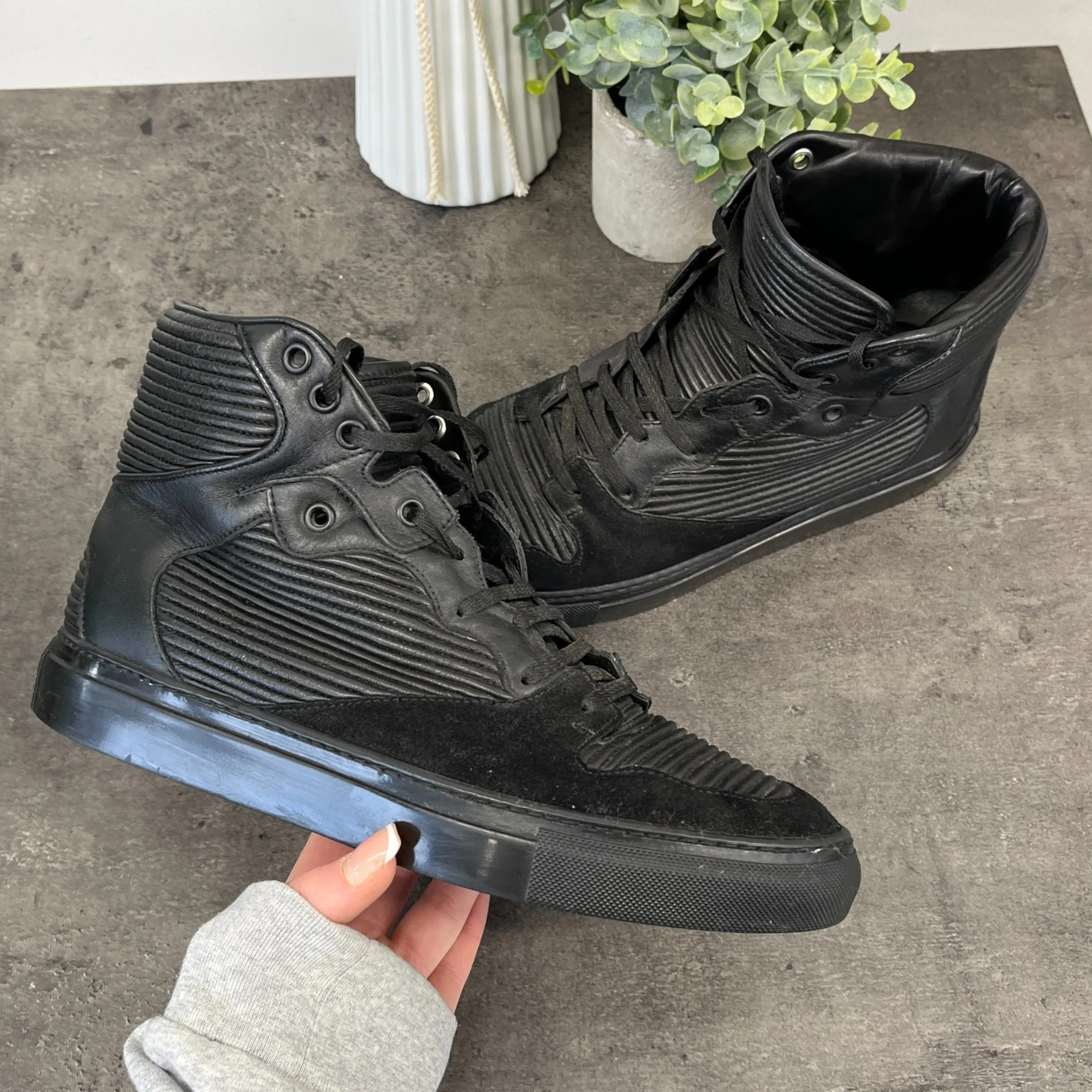 Men's Pleated High Trainers Black Size EU 39 / UK 5