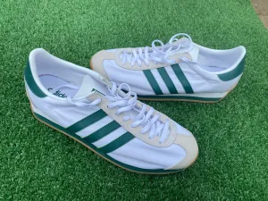 NEW Adidas Originals Country White / Green UK Size 9 Mans Mens EU 43 Trainers Shoes NEW
