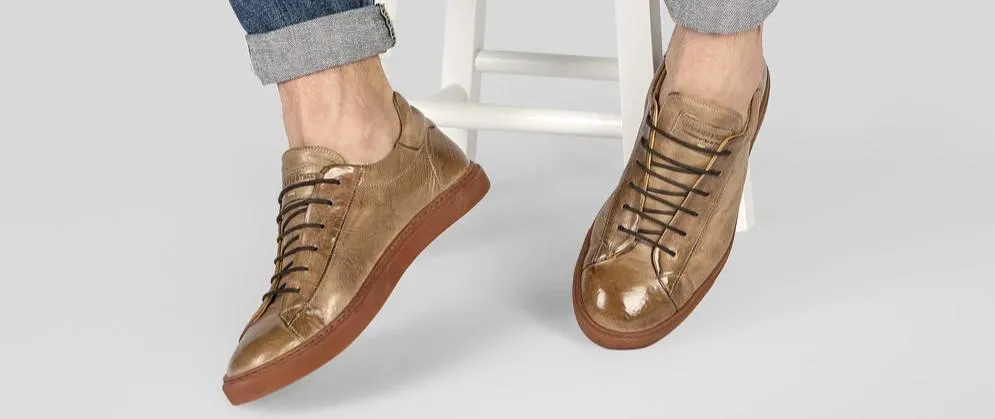 PUTNEY sand-dust latex sneakers.