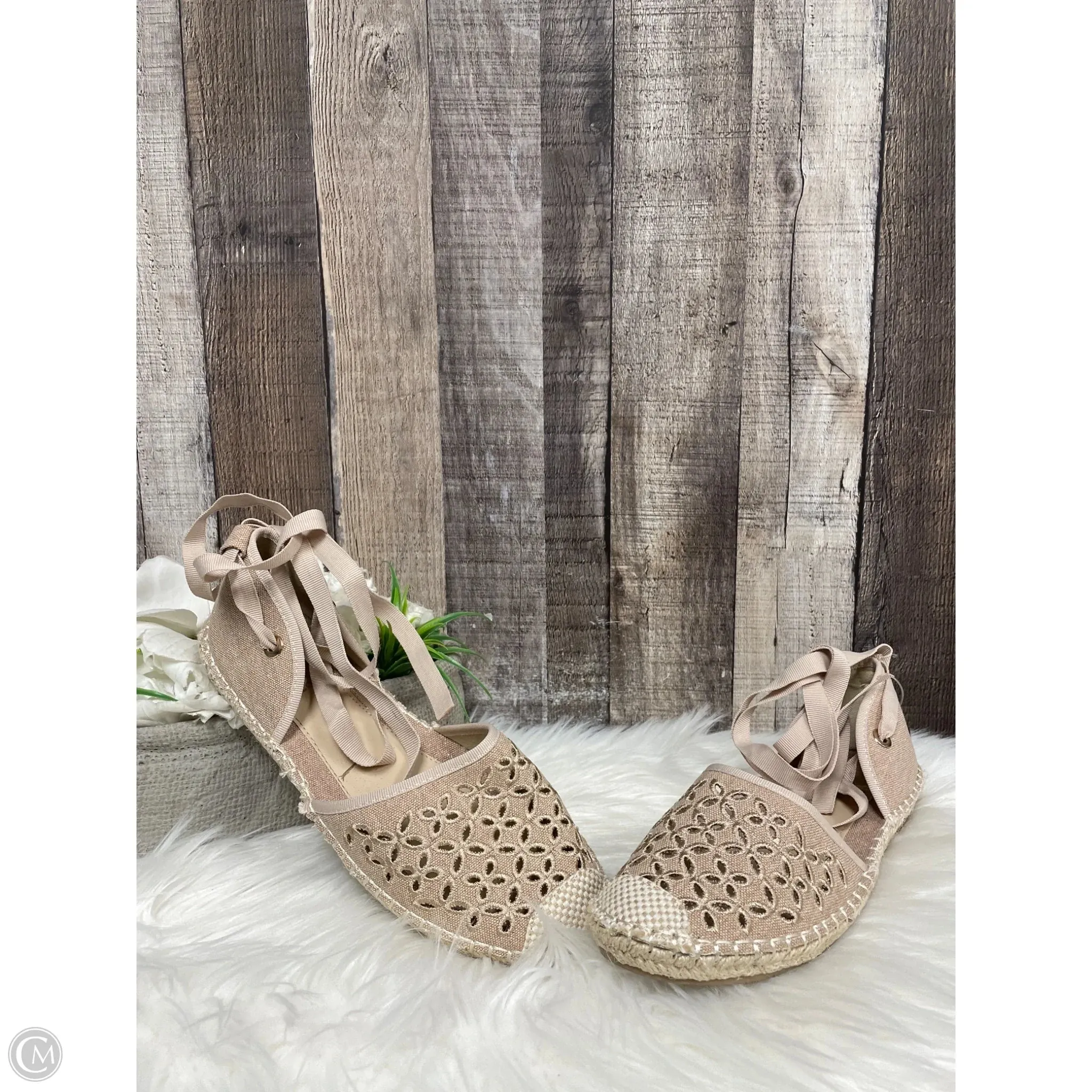 Sandals Flats By Cmf In Taupe, Size: 8