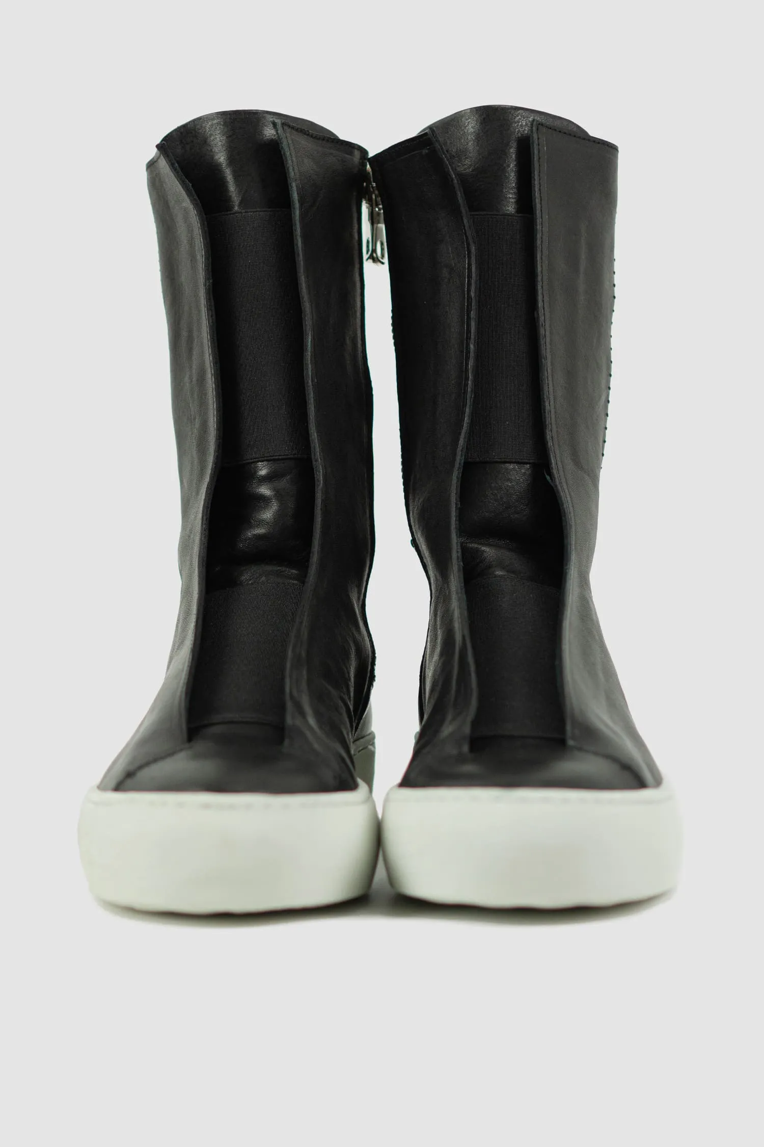 Wolt High Top Sneaker Black/White