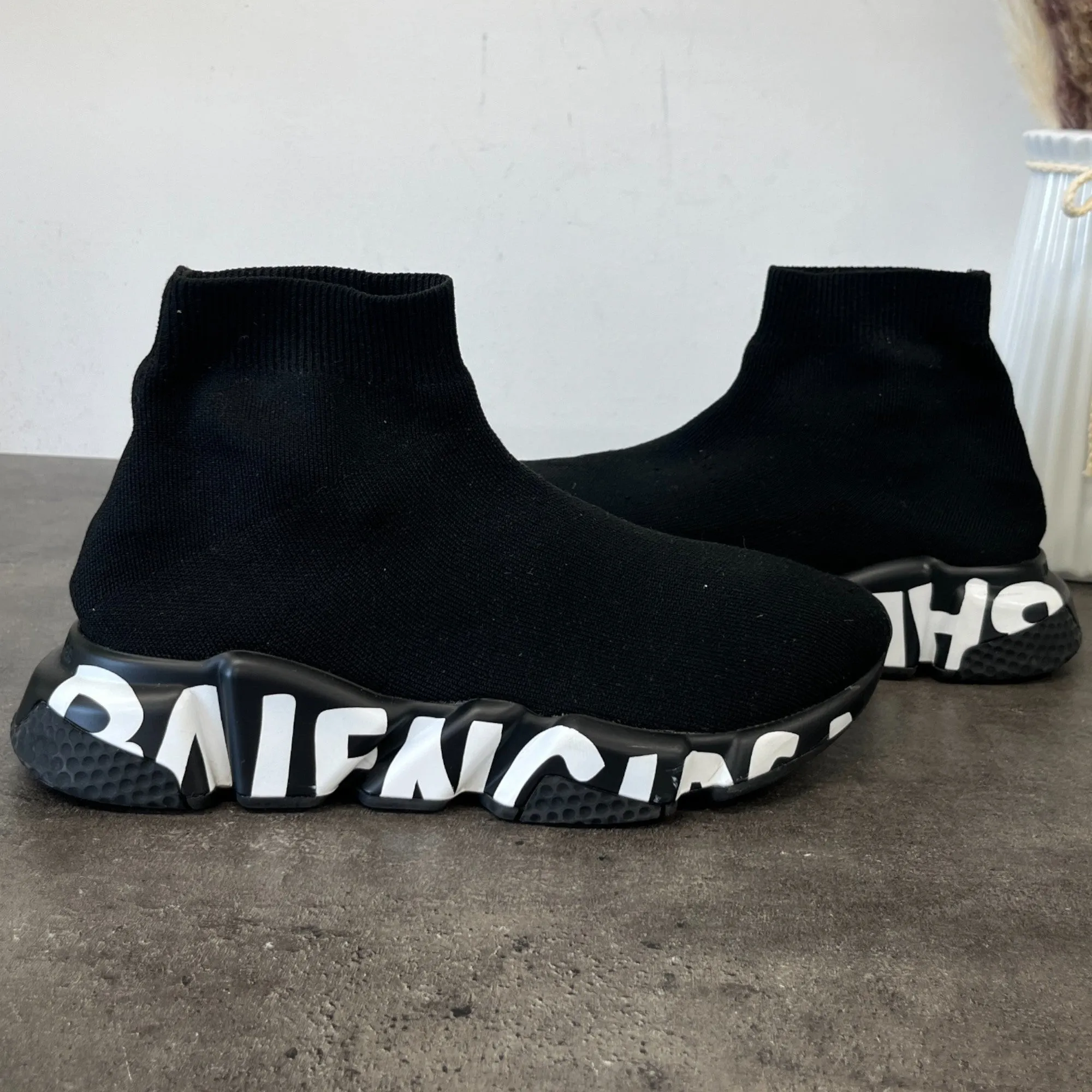 Women's Speed Socks Graffiti High Trainers Black Size EU 38 / UK 5